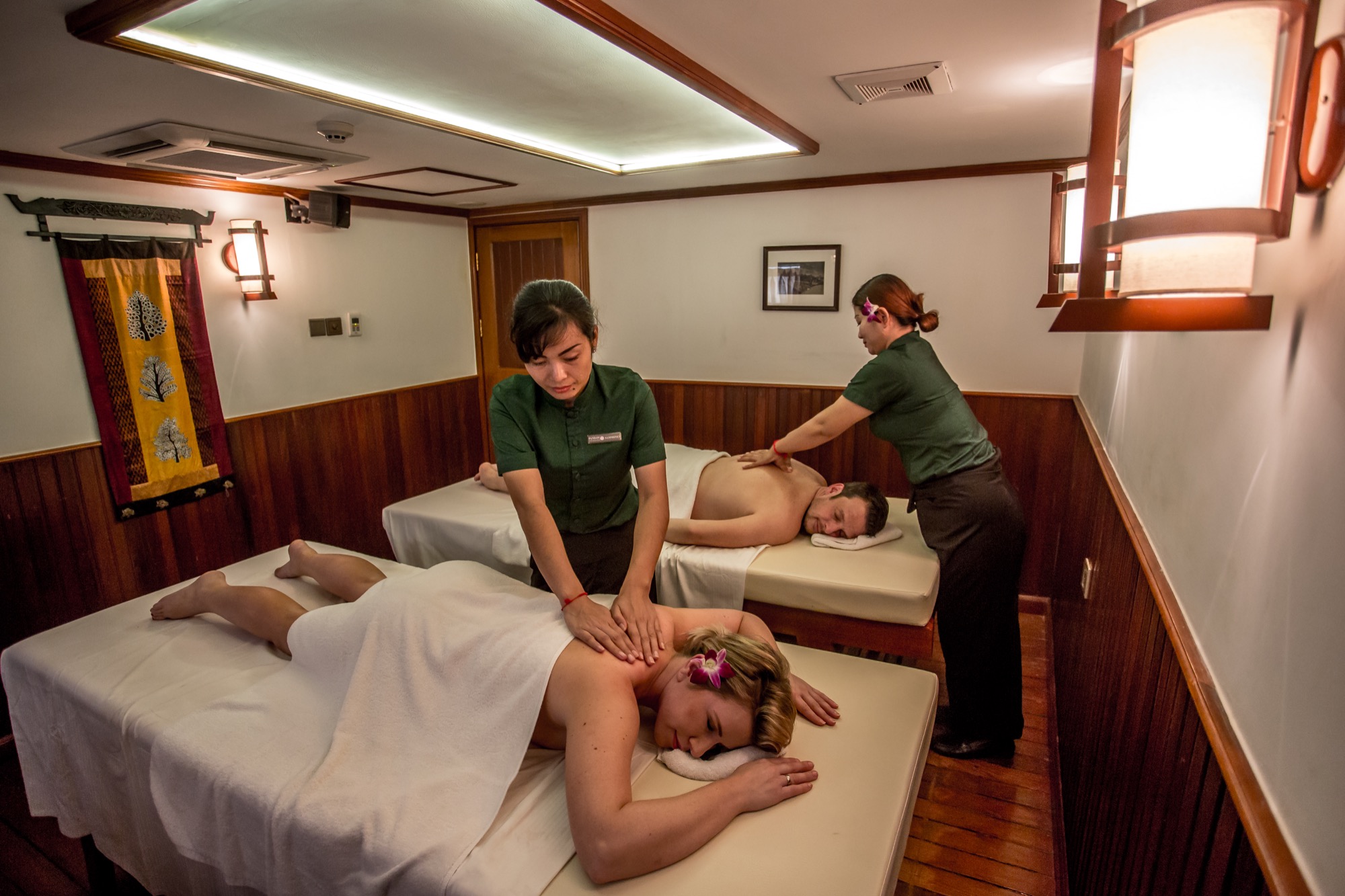 Pandaw RV Mekong Pandaw Couples Massage.jpg